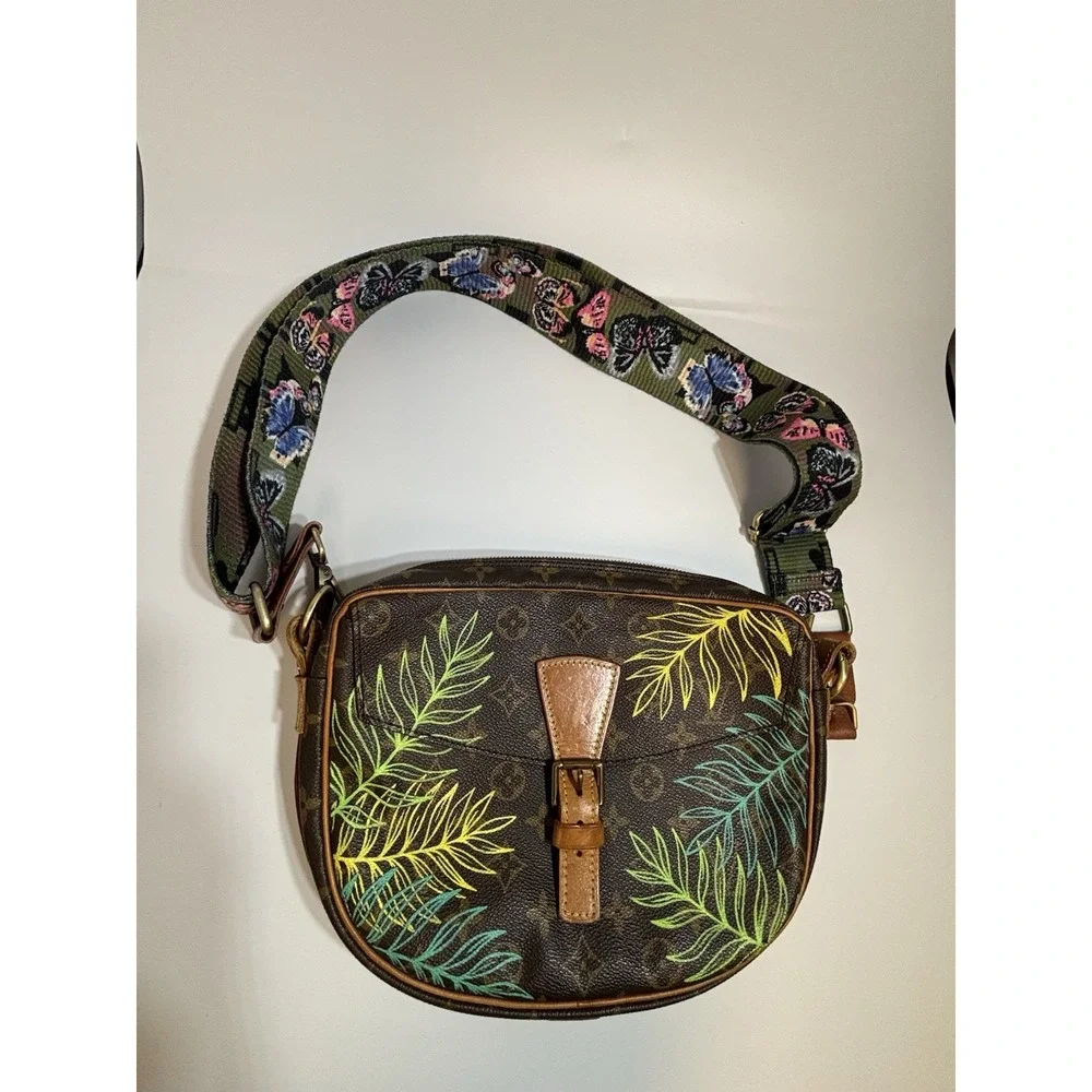 New Vintage‎ Hand Painted Louis Vuitton